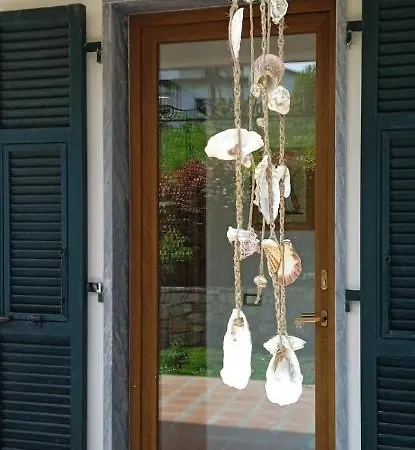 In Vino Veritas Alojamento de Acomodação e Pequeno-almoço 3*