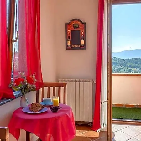 Oda ve Kahvaltı In Vino Veritas, Terre Marine 4*